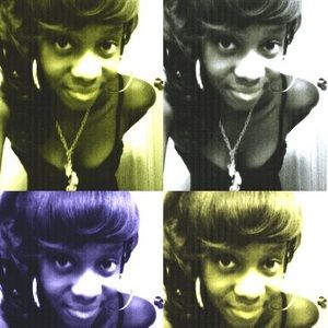 Meet your Posher, Yasmine